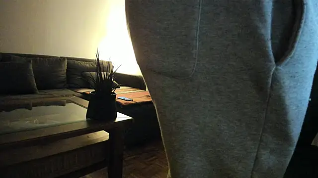 Snapshot of molicaremolicare chatting on October 29, 2025, 10:31 pm molicaremolicare online show from October 29, 2025, 10:31 pm