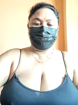 rani130 online show from April 4, 2026, 1:45 am