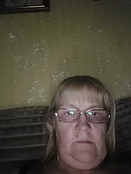 Violet5364 online show from April 4, 2026, 8:59 pm