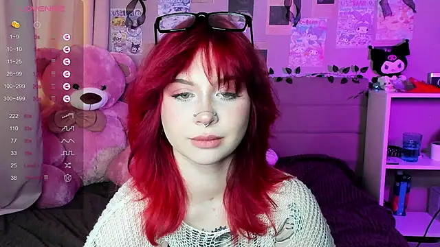 marynixoxo online show from March 26, 2026, 1:42 pm