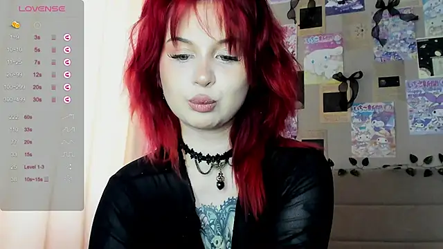 marynixoxo online show from April 9, 2026, 12:11 pm