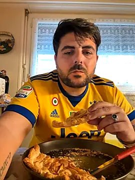 Snapshot of Sex-10-10 chatting on November 17, 2025, 11:25 am Sex-10-10 online show from November 17, 2025, 11:25 am