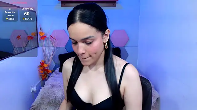 Lana Pearce online show from February 18, 2025, 1:44 pm