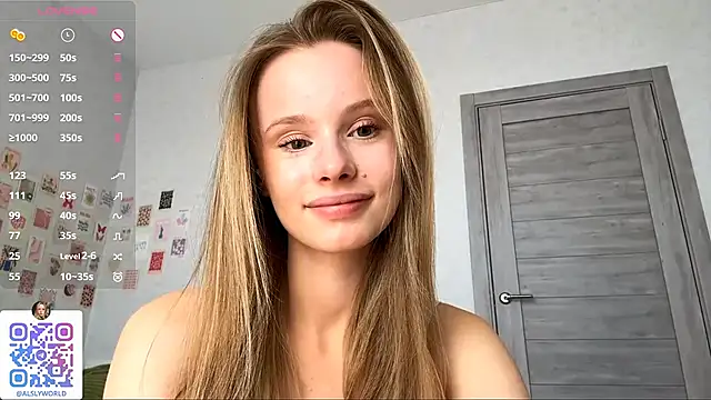 BeckyDwinell online show from October 4, 2025, 8:38 am