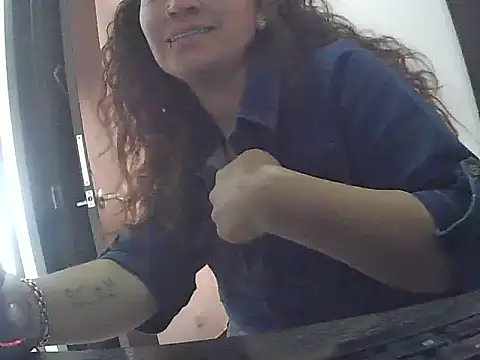 Cielo carpentier69 online show from October 14, 2025, 6:08 pm