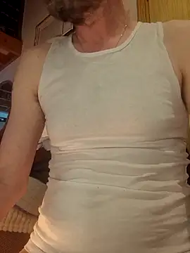 Brotherhmf1980 online show from February 13, 2026, 12:38 pm