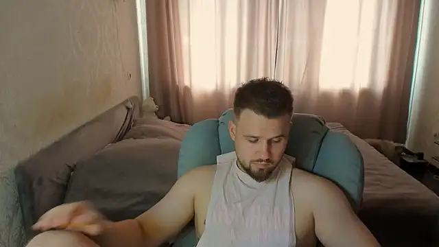 Vladik b online show from June 25, 2026, 8:52 am