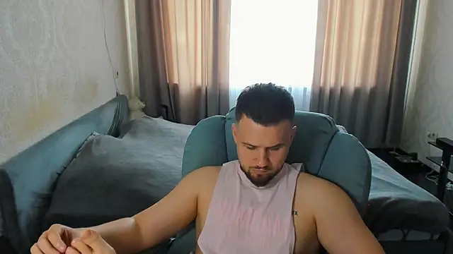 Vladik b online show from June 21, 2026, 7:14 am