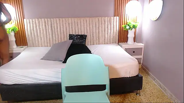 TianaSky online show from September 30, 2025, 8:48 pm