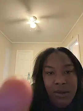 wetChocolate321 online show from March 3, 2025, 2:33 am