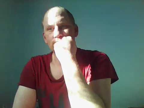 Krzysiekg123 online show from January 18, 2026, 10:40 am