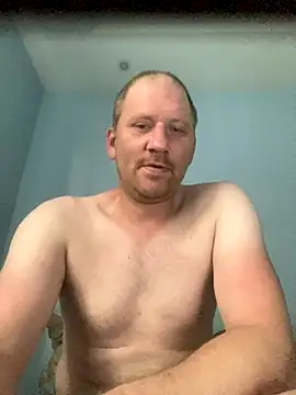 Krzysiekg123 online show from November 8, 2025, 11:58 am