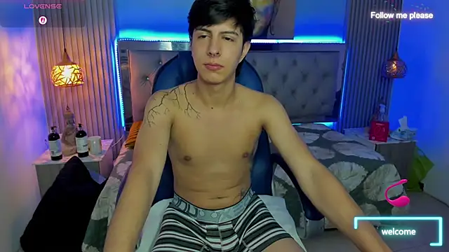 Estiv18  online show from October 17, 2025, 7:44 am