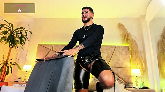 DickGriffith  online show from November 1, 2025, 11:04 am