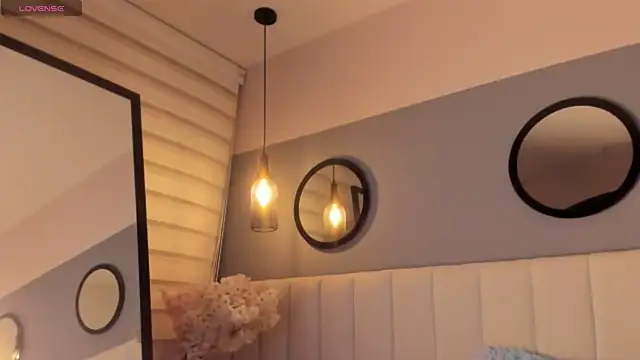 alice lodge online show from October 17, 2025, 3:32 am