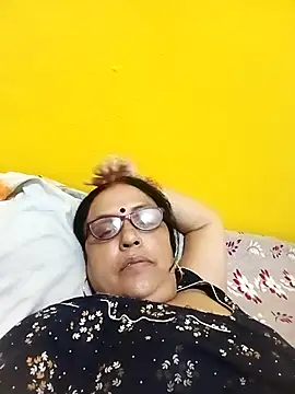 Kiyara8 online show from October 3, 2025, 5:42 am