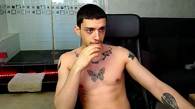 OscarGriffin online show from February 25, 2025, 12:38 pm