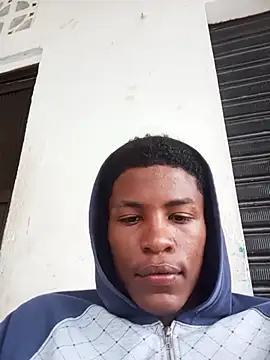 Snapshot of Bichorro chatting on October 15, 2025, 2:25 pm Bichorro online show from October 15, 2025, 2:25 pm