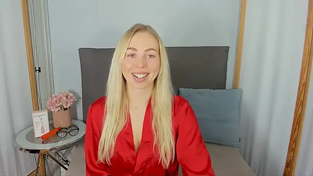 MargaritaRose online show from March 3, 2026, 6:26 pm