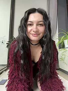 Snapshot of lunalovelee chatting on February 8, 2026, 1:09 pm lunalovelee online show from February 8, 2026, 1:09 pm