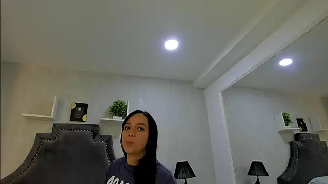 EmiliaRose  online show from November 1, 2025, 8:36 pm