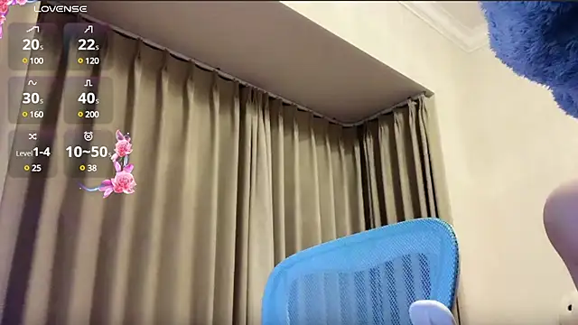 Snapshot of chenyunan chatting on February 28, 2025, 3:26 pm chenyunan online show from February 28, 2025, 3:26 pm