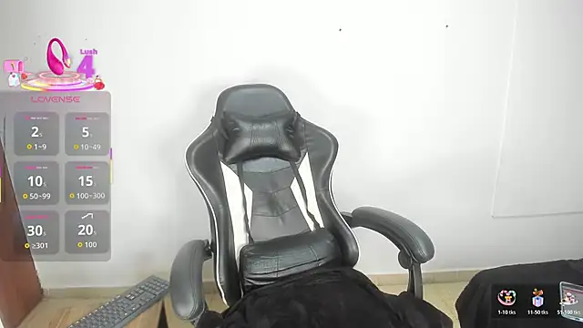 natasha steele online show from October 17, 2025, 9:27 pm