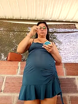 promiscuous-indecent-momm online show from April 5, 2026, 3:40 pm