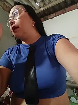 Snapshot of promiscuous-indecent-momm chatting on February 16, 2026, 2:05 pm promiscuous-indecent-momm online show from February 16, 2026, 2:05 pm