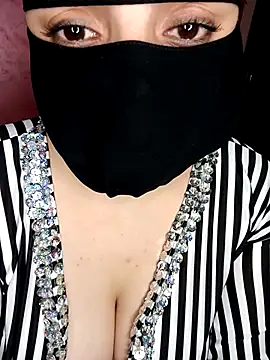 Snapshot of ONY-Moka chatting on February 25, 2025, 10:53 pm ONY-Moka online show from February 25, 2025, 10:53 pm