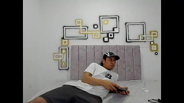 manuel rey online show from December 23, 2025, 1:27 am