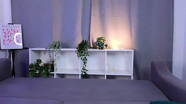 AmyGuerrero online show from February 27, 2025, 6:24 am