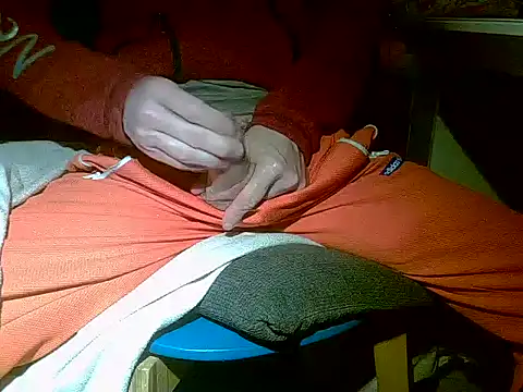 createur34 online show from February 18, 2026, 11:01 pm