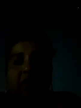 Snapshot of erinadarling79 chatting on March 19, 2025, 1:43 am erinadarling79 online show from March 19, 2025, 1:43 am