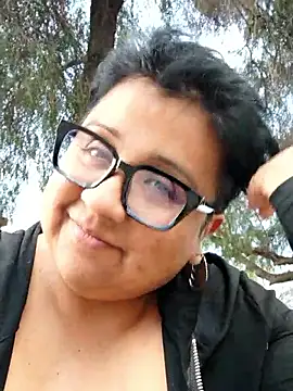 Snapshot of erinadarling79 chatting on September 25, 2025, 10:05 pm erinadarling79 online show from September 25, 2025, 10:05 pm