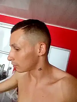 Isak Millan online show from November 16, 2025, 6:34 pm