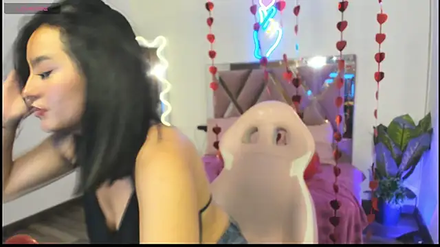 LUDO KITTY TAY online show from February 15, 2025, 3:20 am