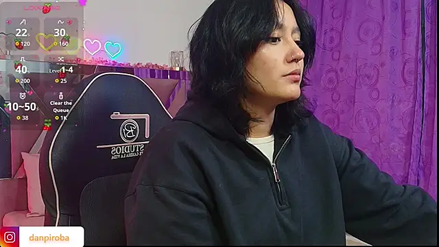 LUDO KITTY TAY online show from September 15, 2025, 3:18 am