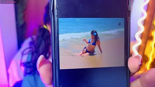 kristen tay online show from July 6, 2026, 2:51 am