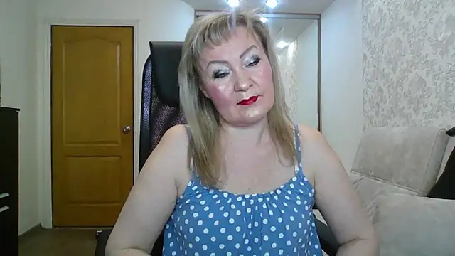 Victoria secrets  online show from November 24, 2025, 5:07 am