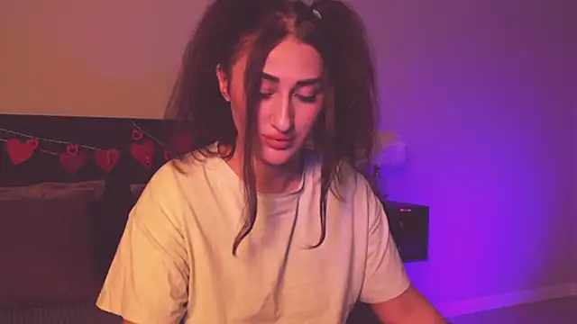 Snapshot of AriaWadeee chatting on February 13, 2025, 10:02 am AriaWadeee online show from February 13, 2025, 10:02 am