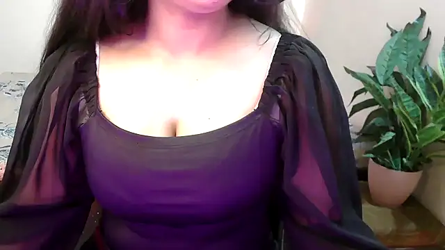 megancatluna online show from February 24, 2026, 5:41 am