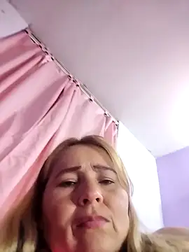 Guardianahot online show from March 23, 2025, 2:48 am