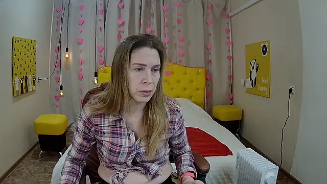 TessaDaybreak online show from February 11, 2026, 12:27 pm