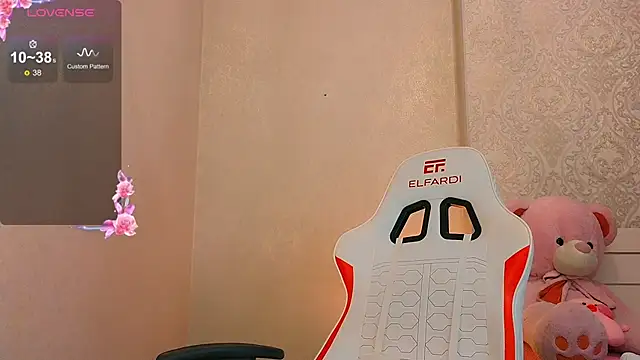 Demonic Angel  online show from June 19, 2026, 3:51 pm