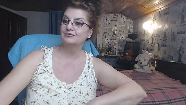 Tatyana72 online show from February 12, 2025, 9:01 pm