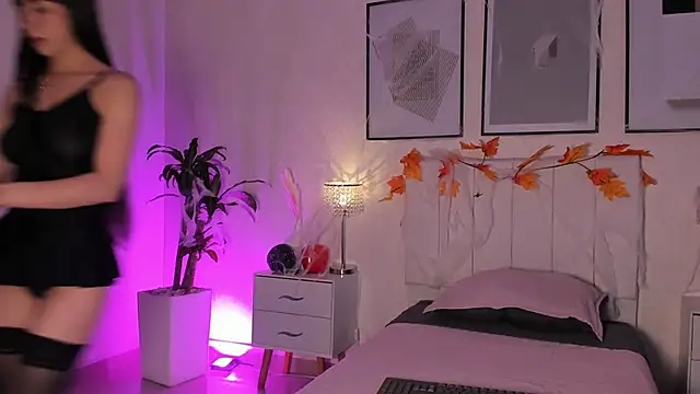 jessie Jarper online show from October 11, 2025, 12:06 pm