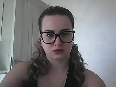 Snapshot of GoddessTenderness chatting on February 24, 2025, 12:26 pm GoddessTenderness online show from February 24, 2025, 12:26 pm