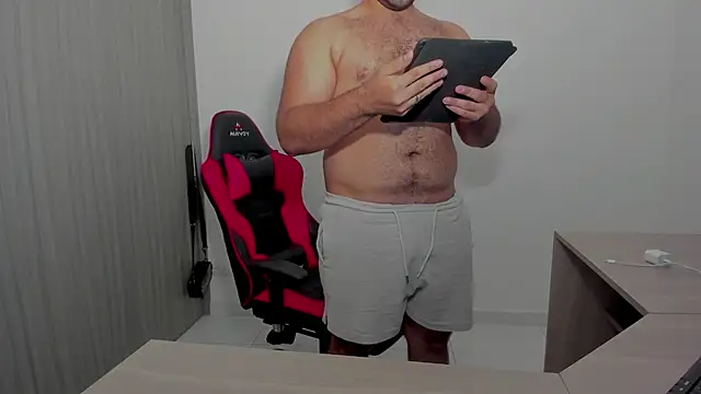 Snapshot of PlayboyMorgan chatting on February 26, 2025, 1:03 am PlayboyMorgan online show from February 26, 2025, 1:03 am