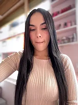 Naatalia online show from October 16, 2025, 5:10 pm